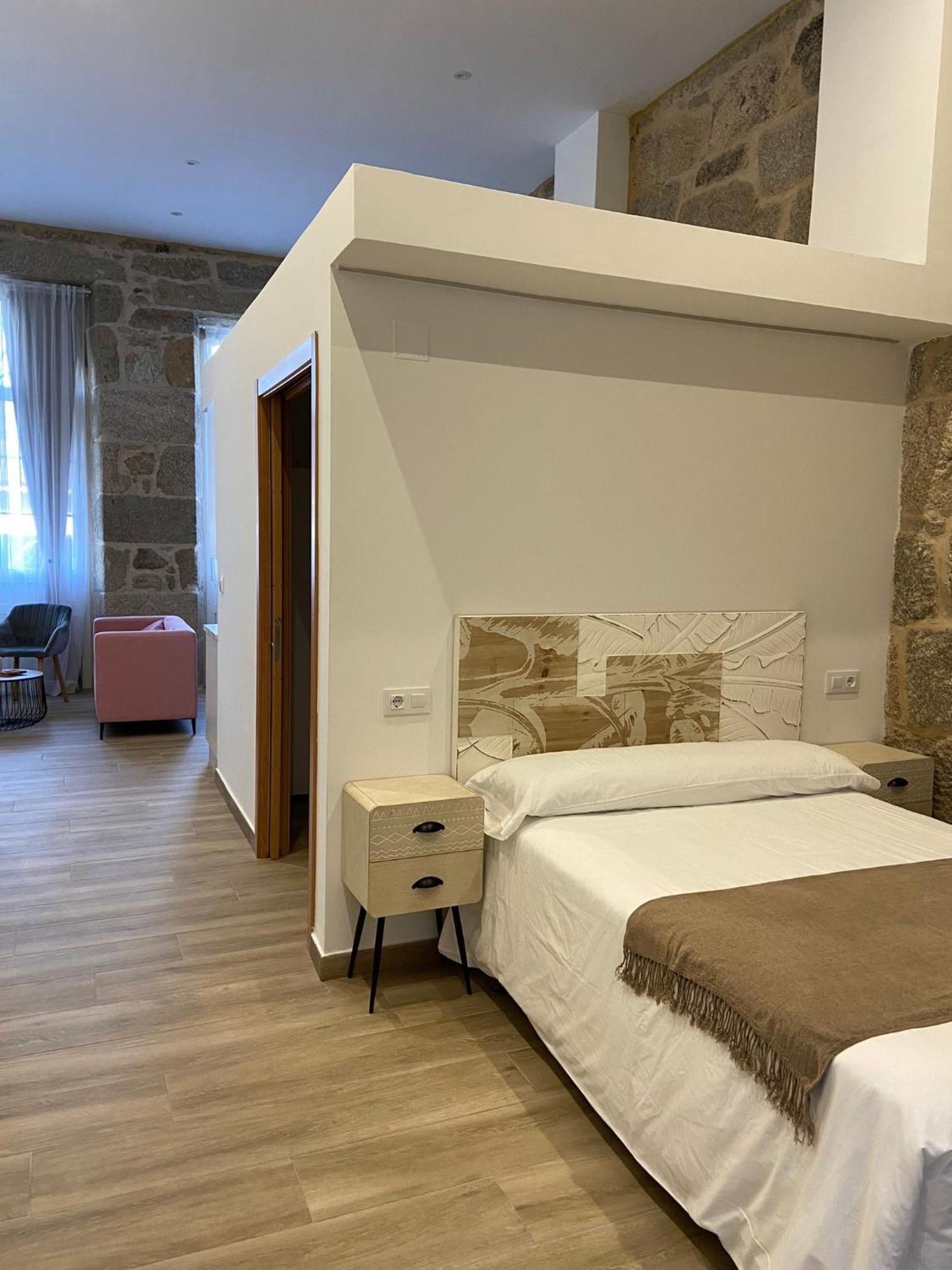 Reginita Apartamentos Arbo Buitenkant foto